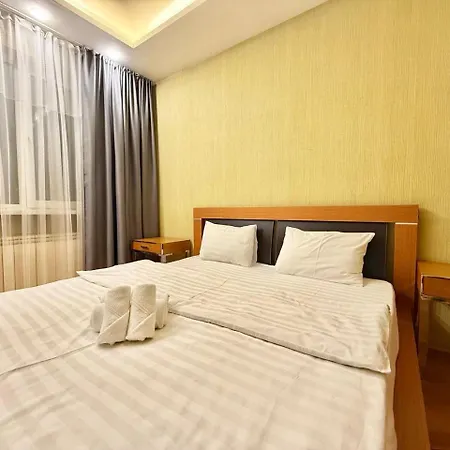 Iaparts Дворец Республики - Самал Almaty Exterior photo